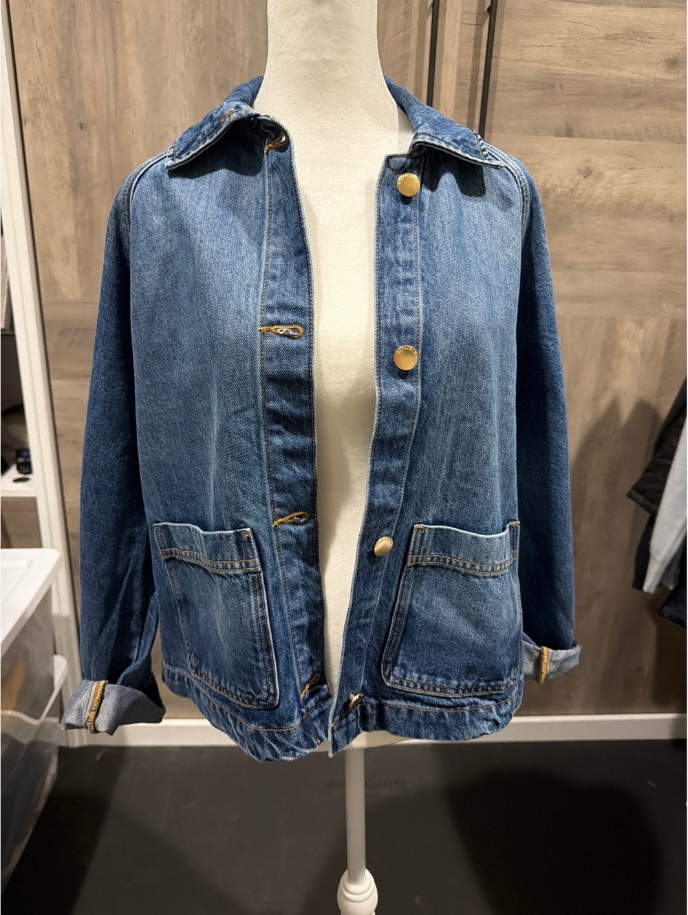 Michael Kors Women's Denim Jacket Size Small Blue Classic Button-Up